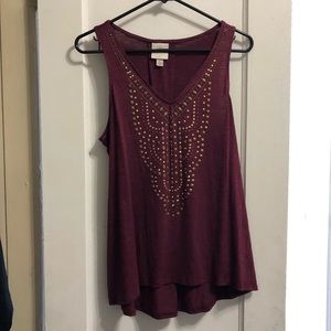 Flowy tank top with gold detailing